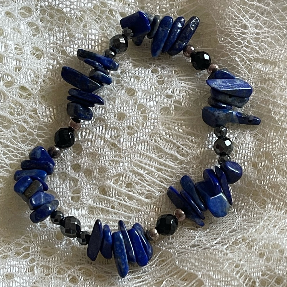 Bracelet. Blue Lapis, Black Onyx and Sterling Silver